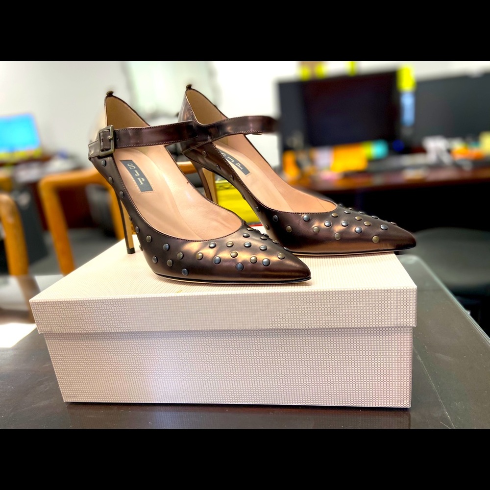 Sarah Jessica Parker 100mm pump stride- 8.5